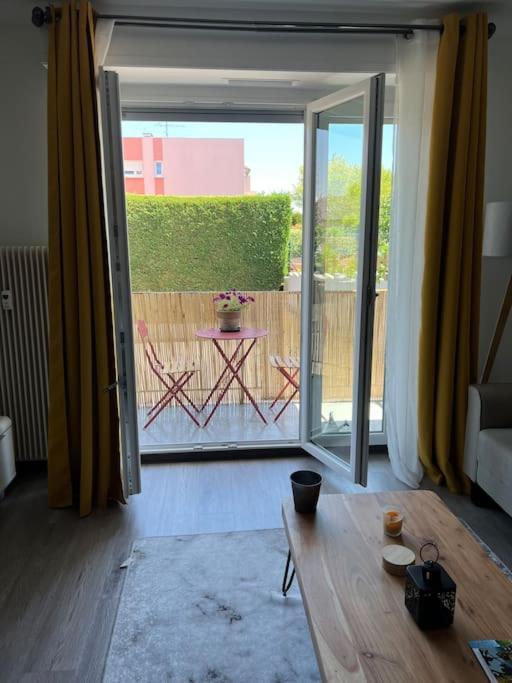 Superbe appartement lumineux avec parking gratuit Wintzenheim Extérieur photo