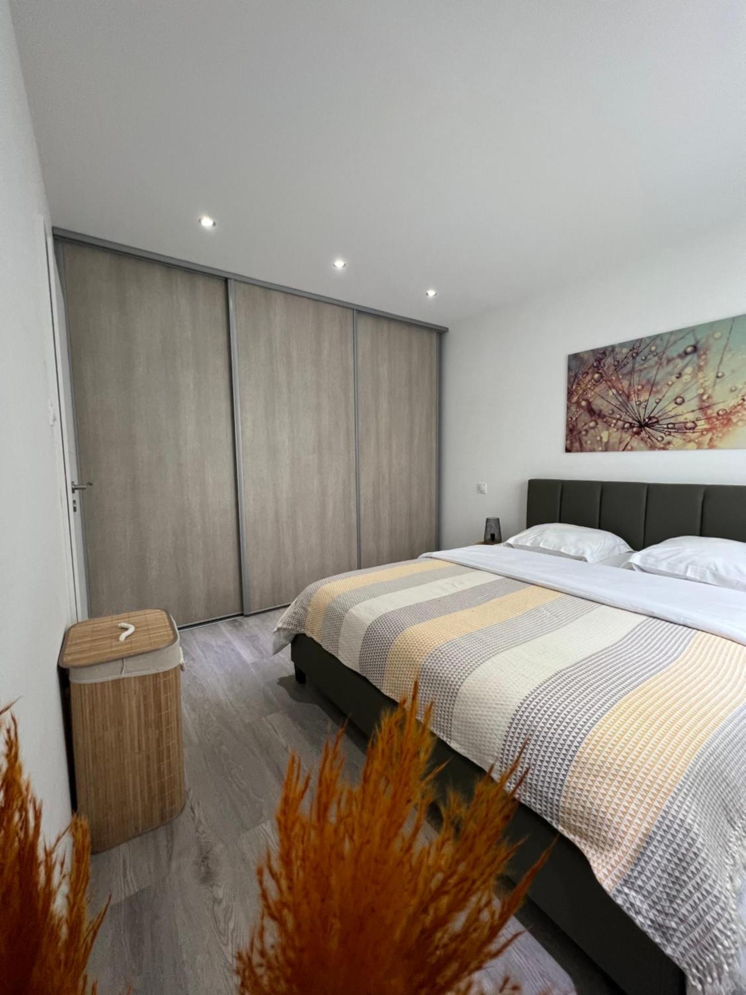 Superbe appartement lumineux avec parking gratuit Wintzenheim Extérieur photo